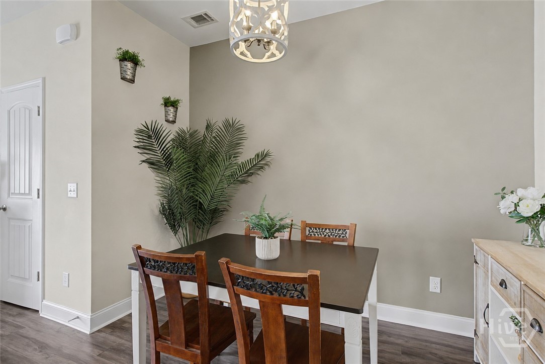 345 Canyon Oak Loop