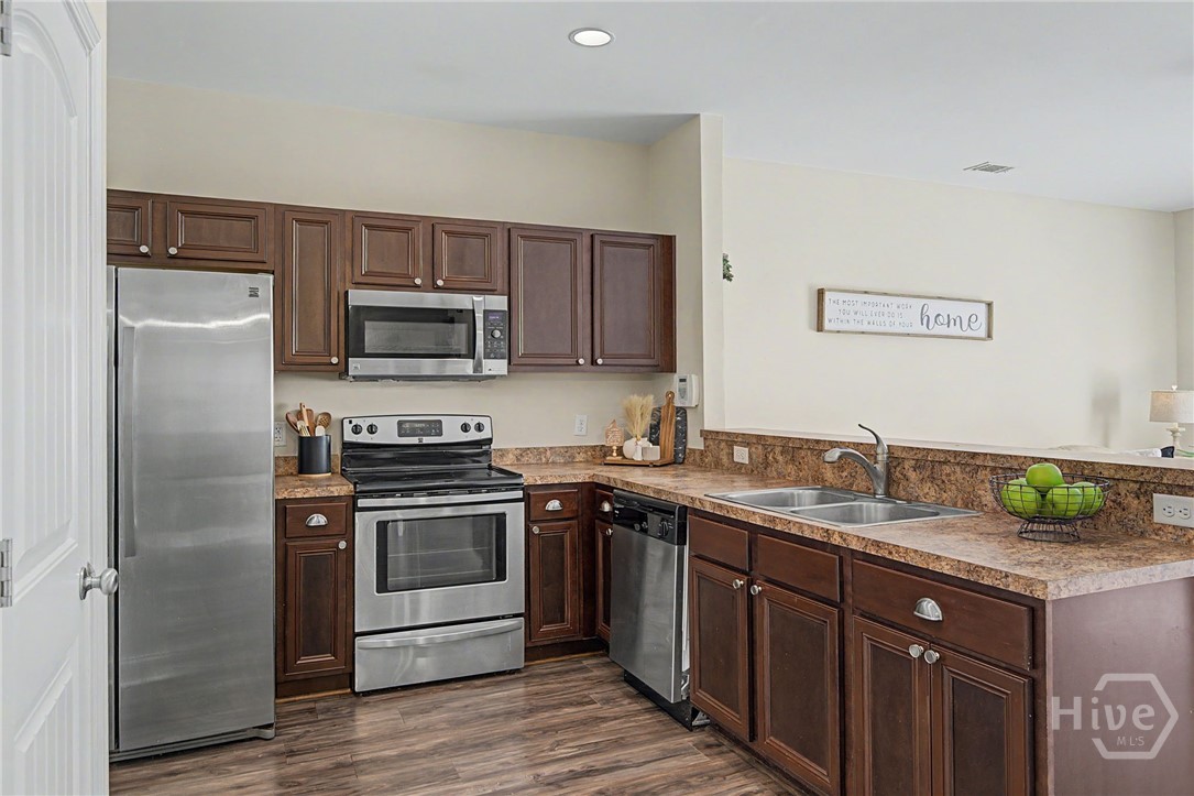 345 Canyon Oak Loop