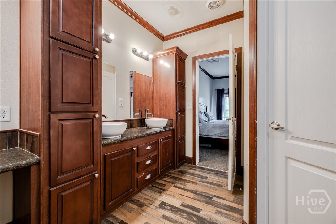 5349 NE George Swindell Road