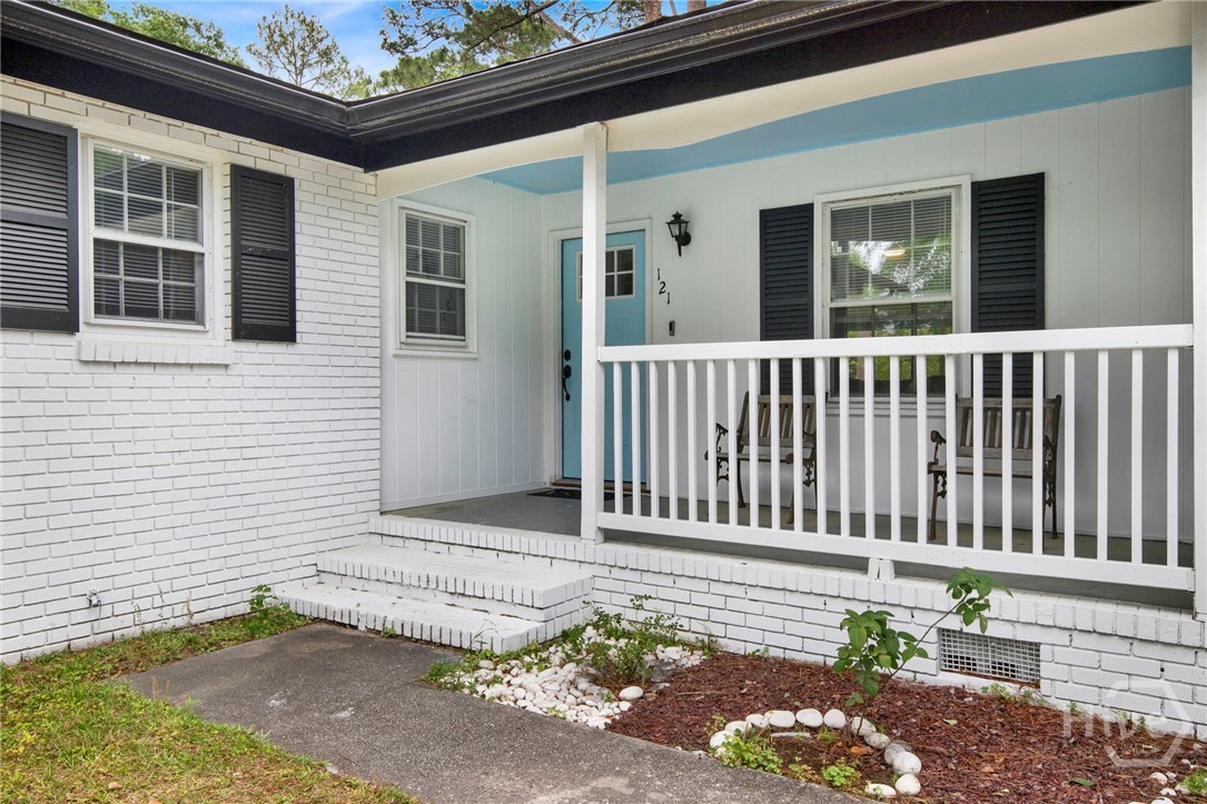 121 Westwood Drive