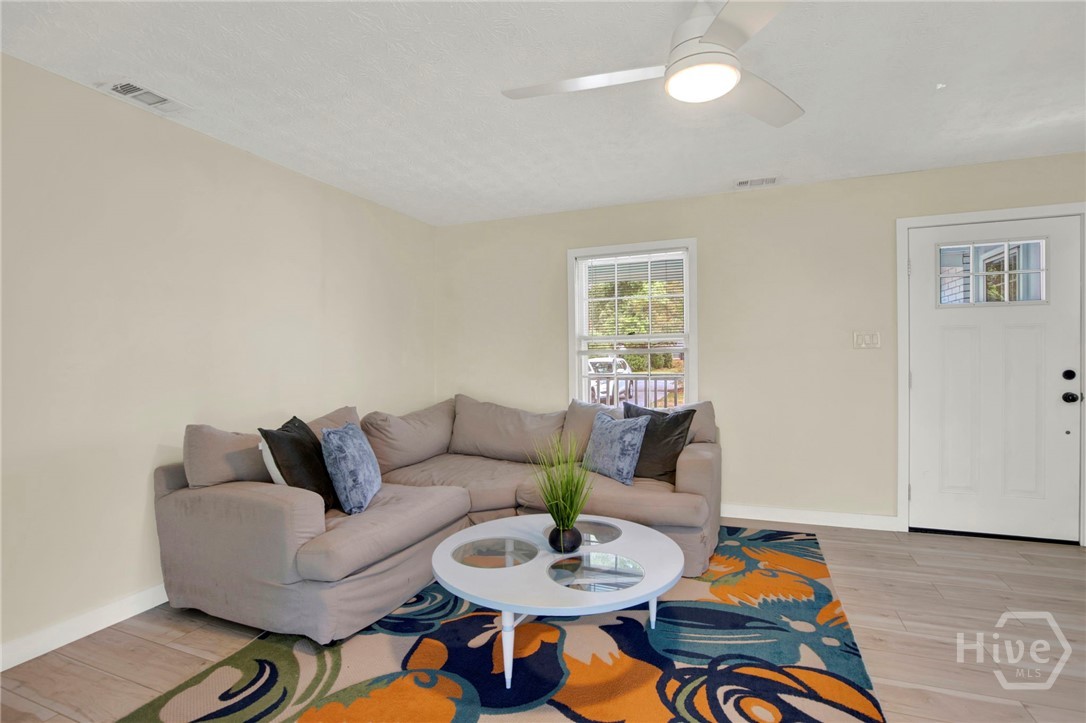 121 Westwood Drive