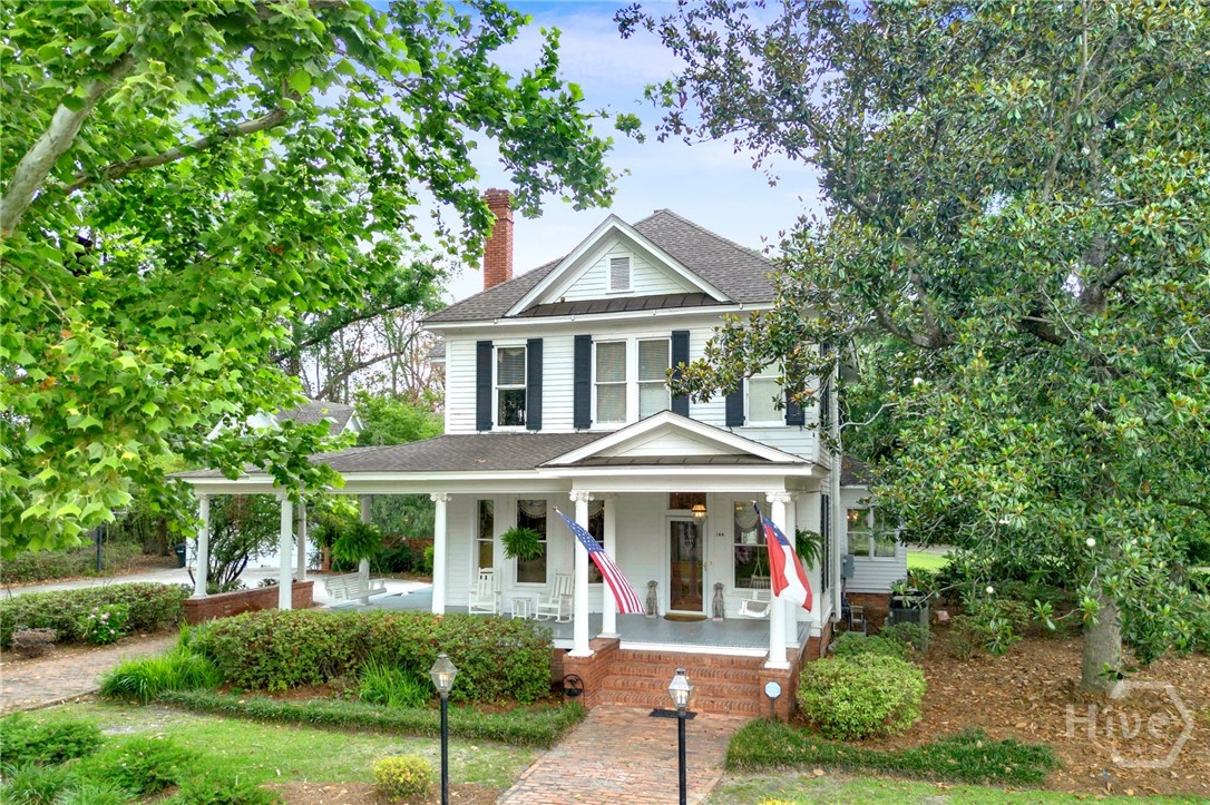 144 Kelly Street