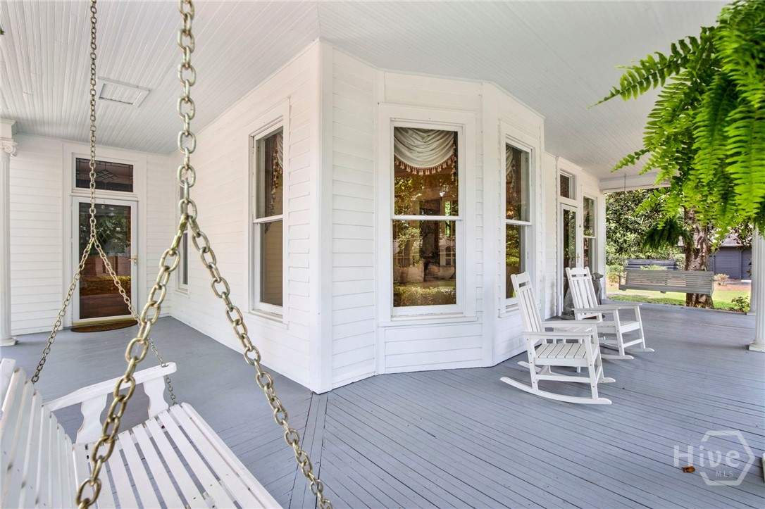 144 Kelly Street