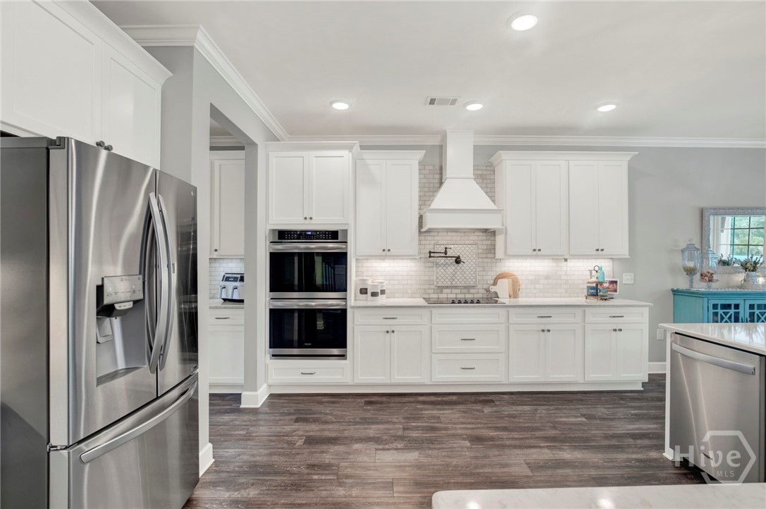 25 Spoonbill Drive