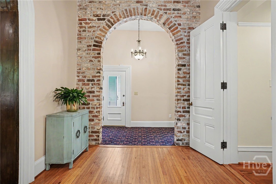 110 W Gaston Street