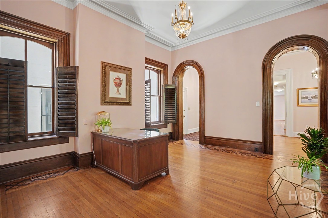 110 W Gaston Street
