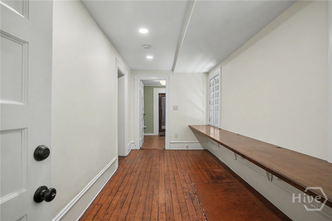 110 W Gaston Street