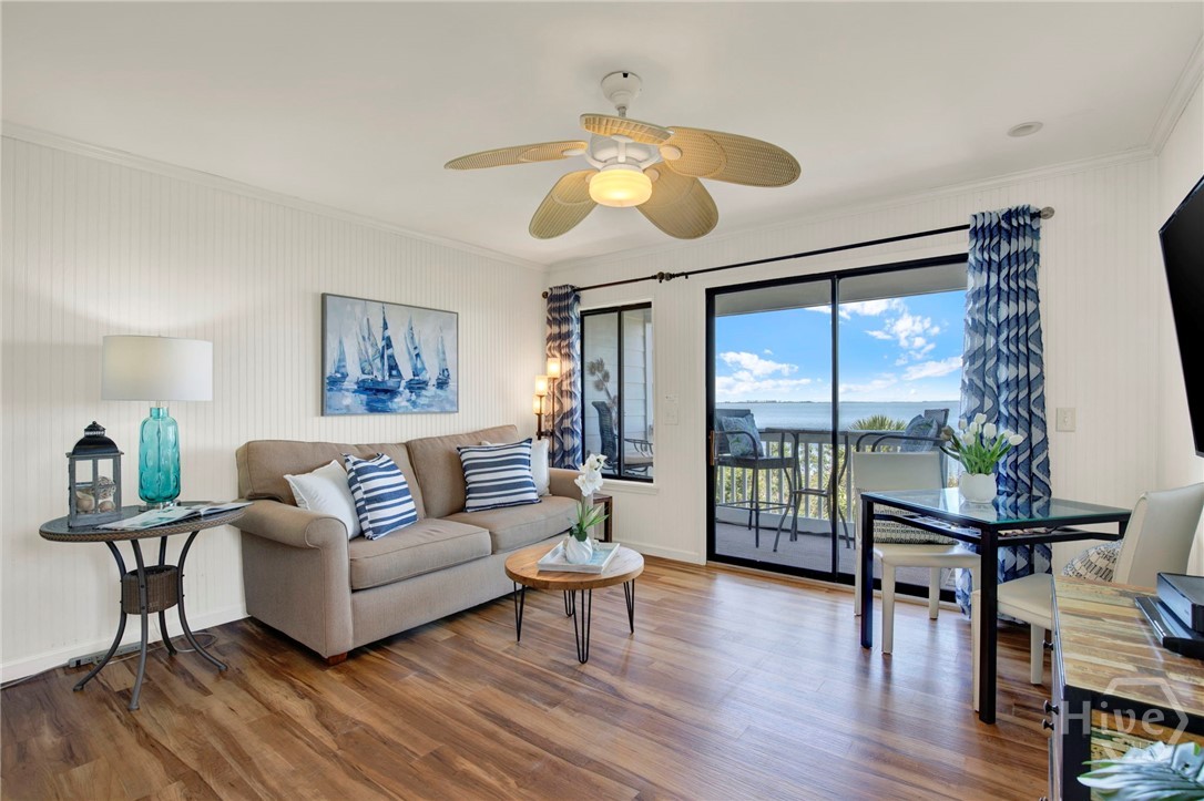 1217 Bay Street 221A