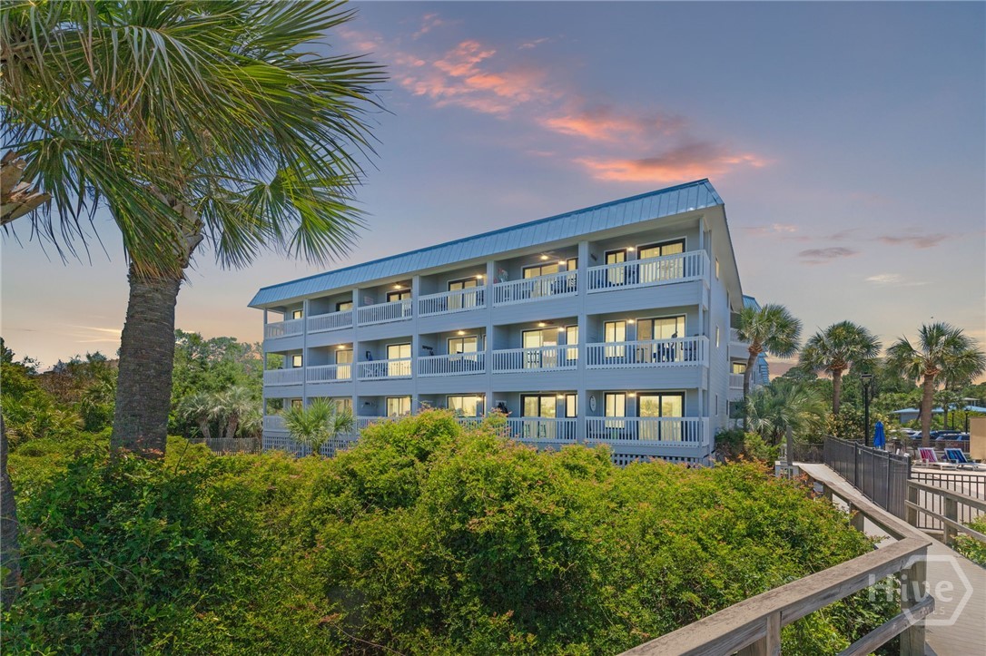 1217 Bay Street 221A