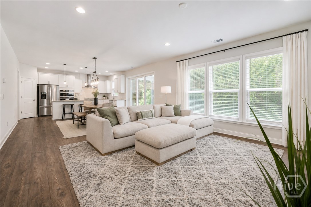 104 Kingbird Court