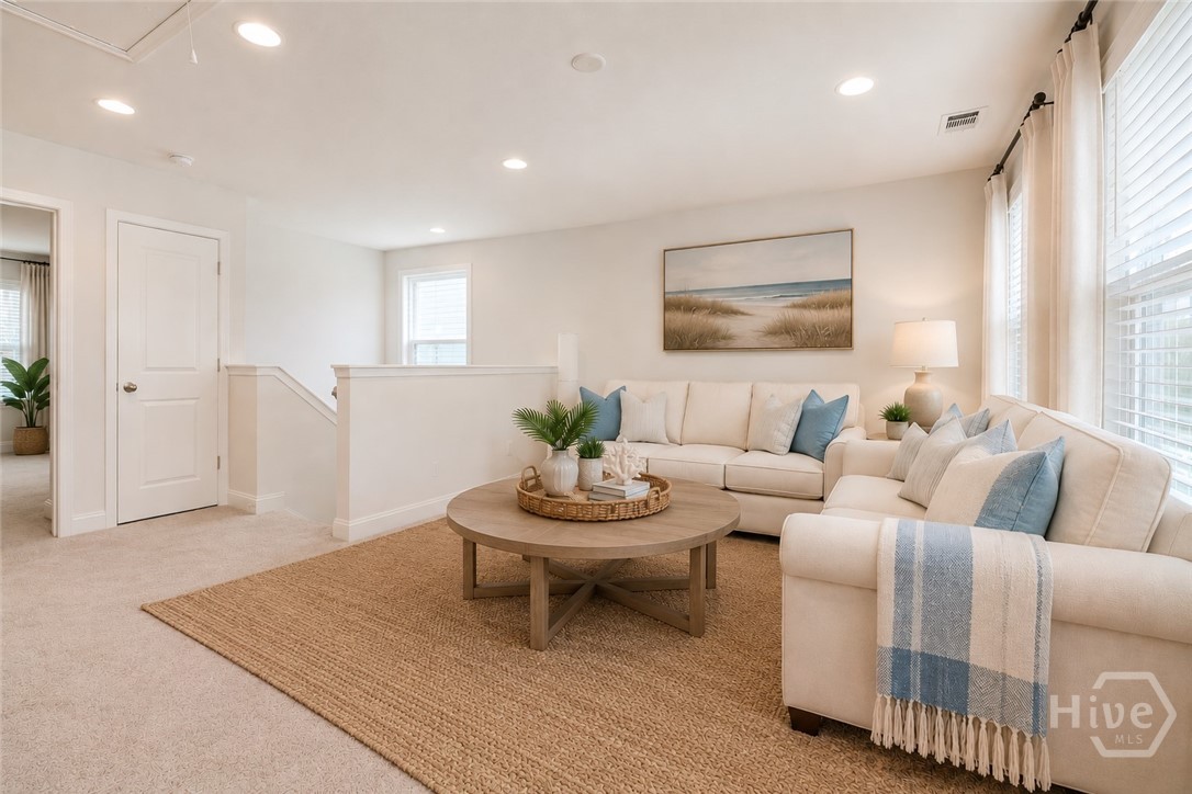 104 Kingbird Court