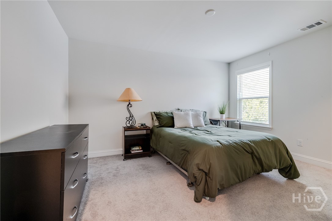 104 Kingbird Court