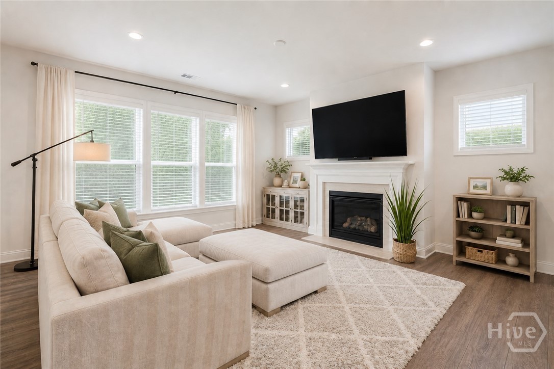 104 Kingbird Court