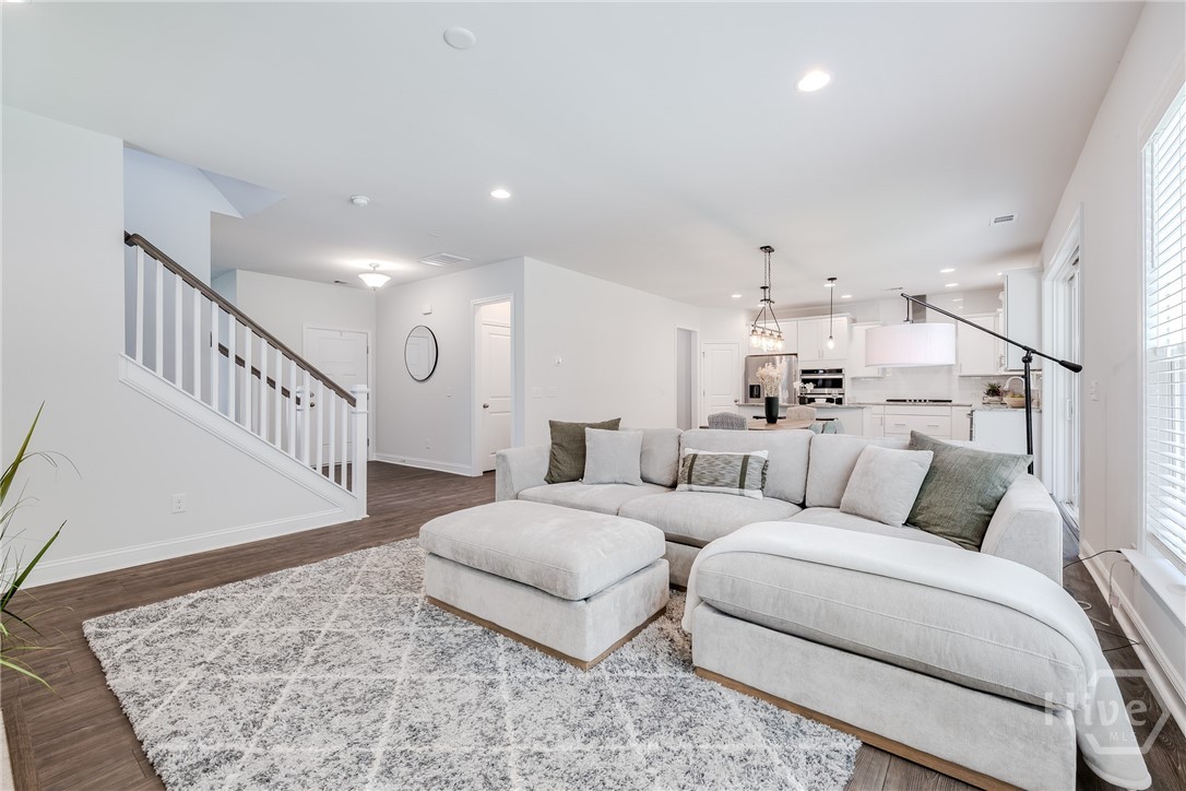 104 Kingbird Court