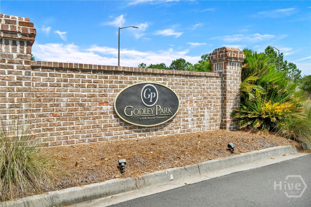 12 Greatwood Way