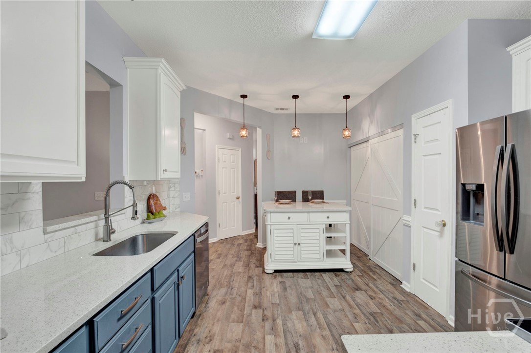328 Stonebridge Circle