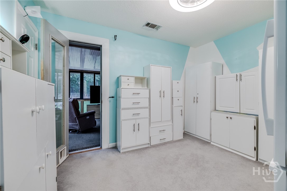 19 Rustic Lane