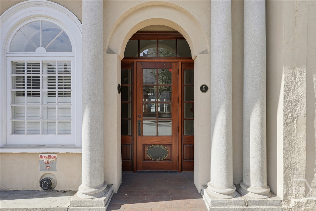 5 Whitaker Street 203E