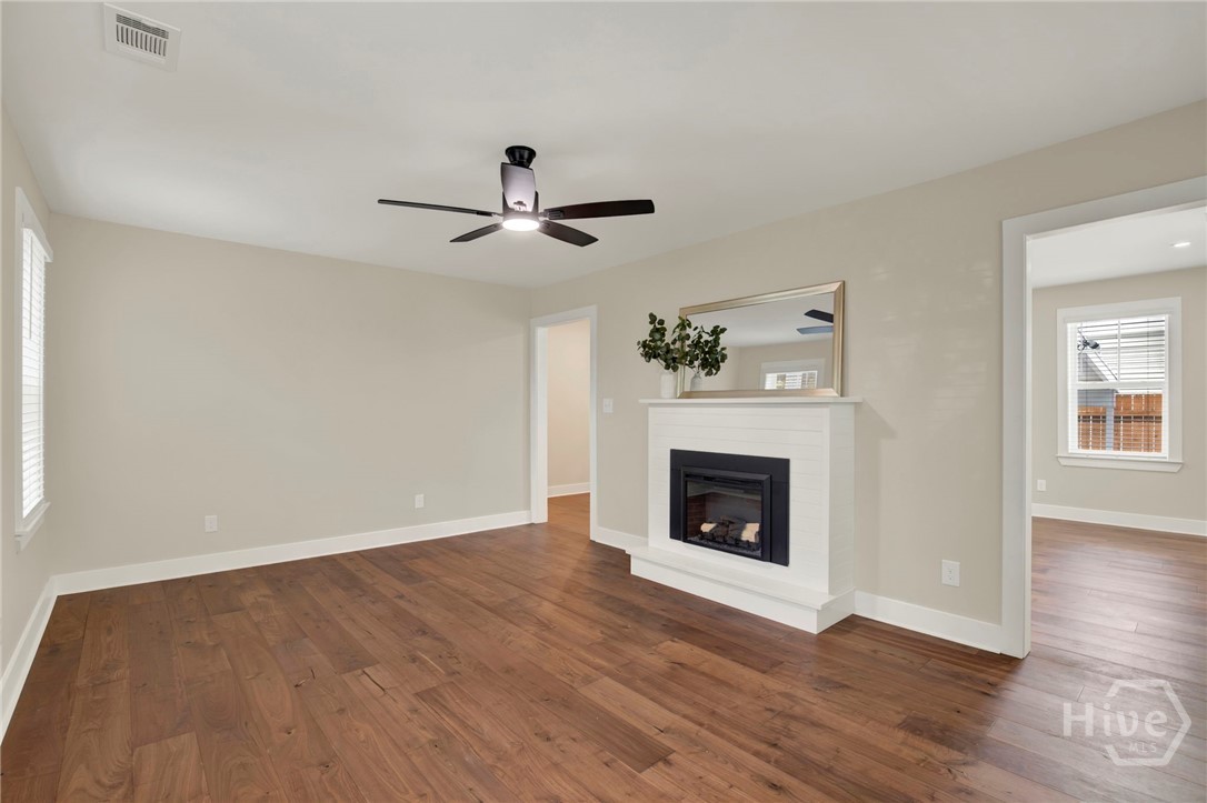513 E 64th Street