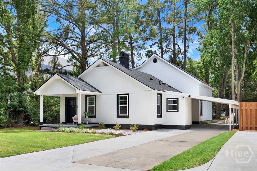 513 E 64th Street