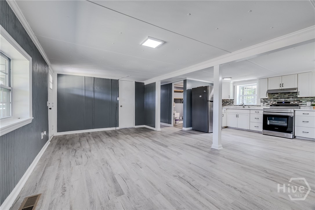 4112 Seed Tick Road