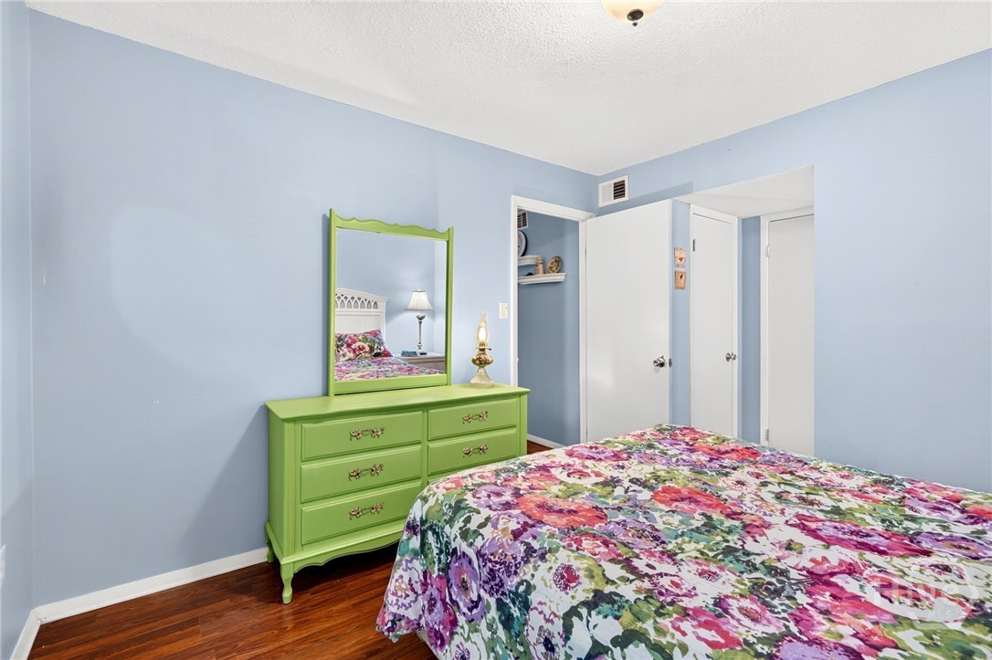 401 N Cromwell Road J7