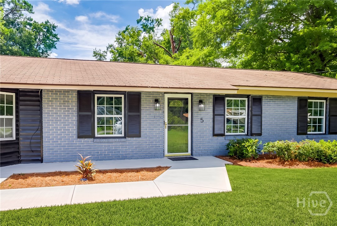 5 Dogwood Street