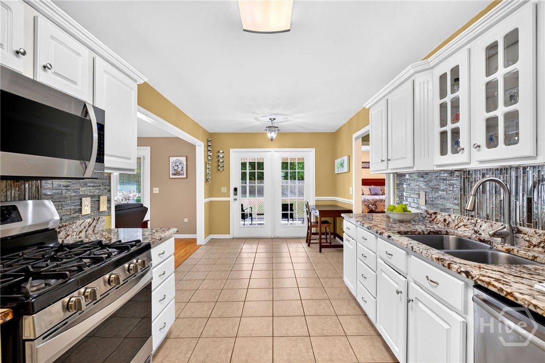106 Crystal Drive