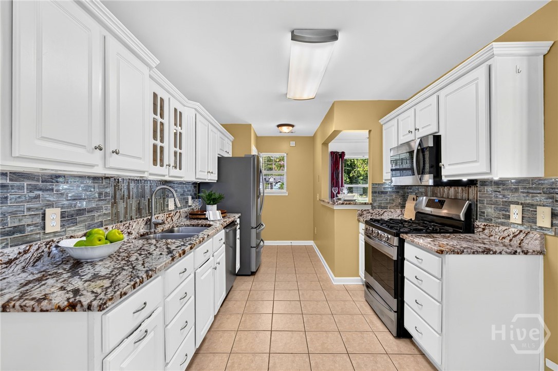 106 Crystal Drive