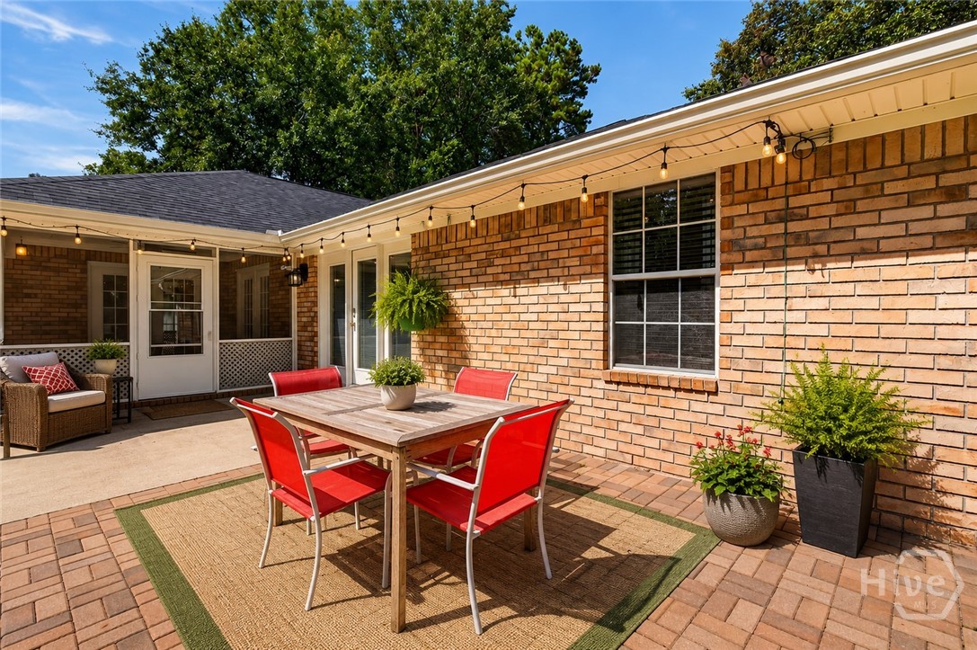 106 Crystal Drive