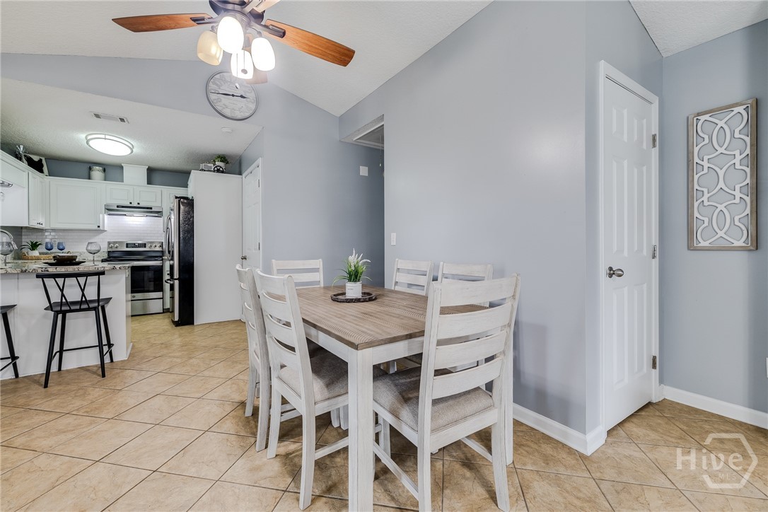 18 Buckmeadow Circle