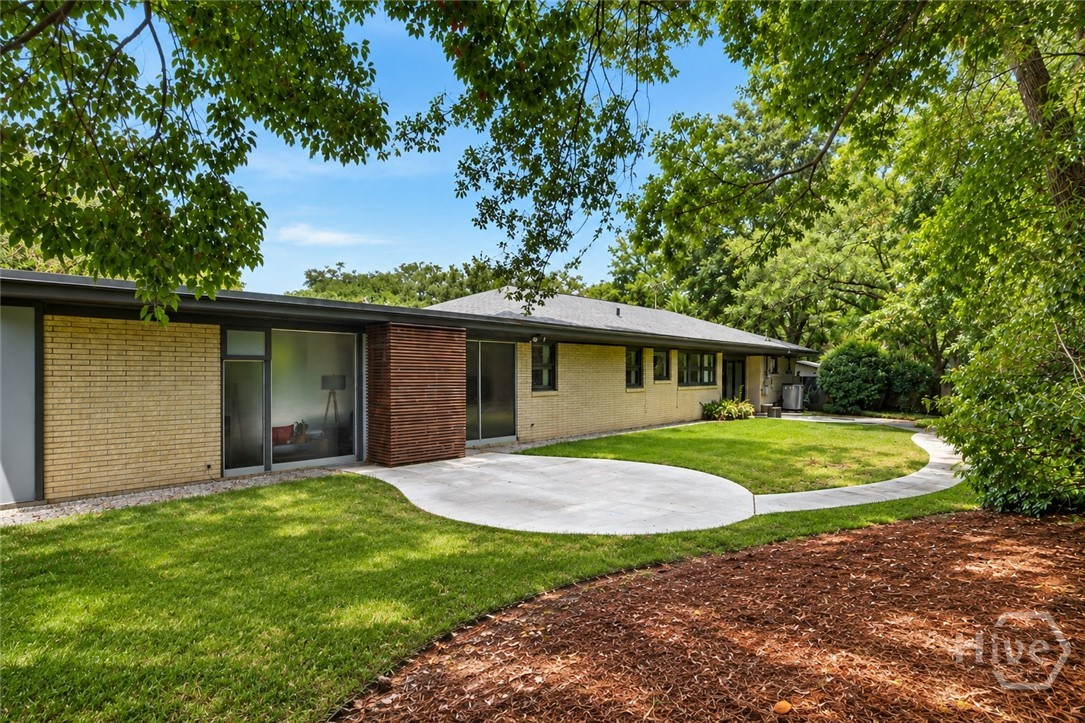 4148 Amsterdam Circle