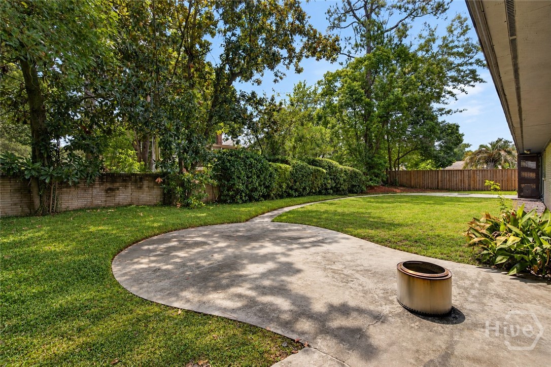 4148 Amsterdam Circle