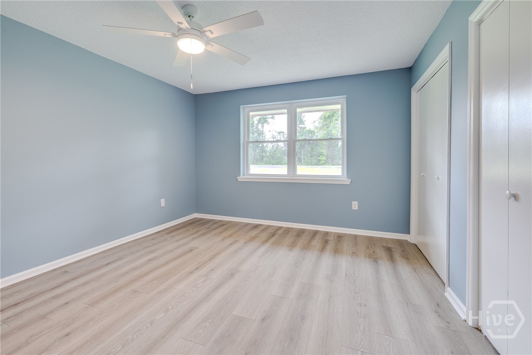 330 Lakeshore Drive