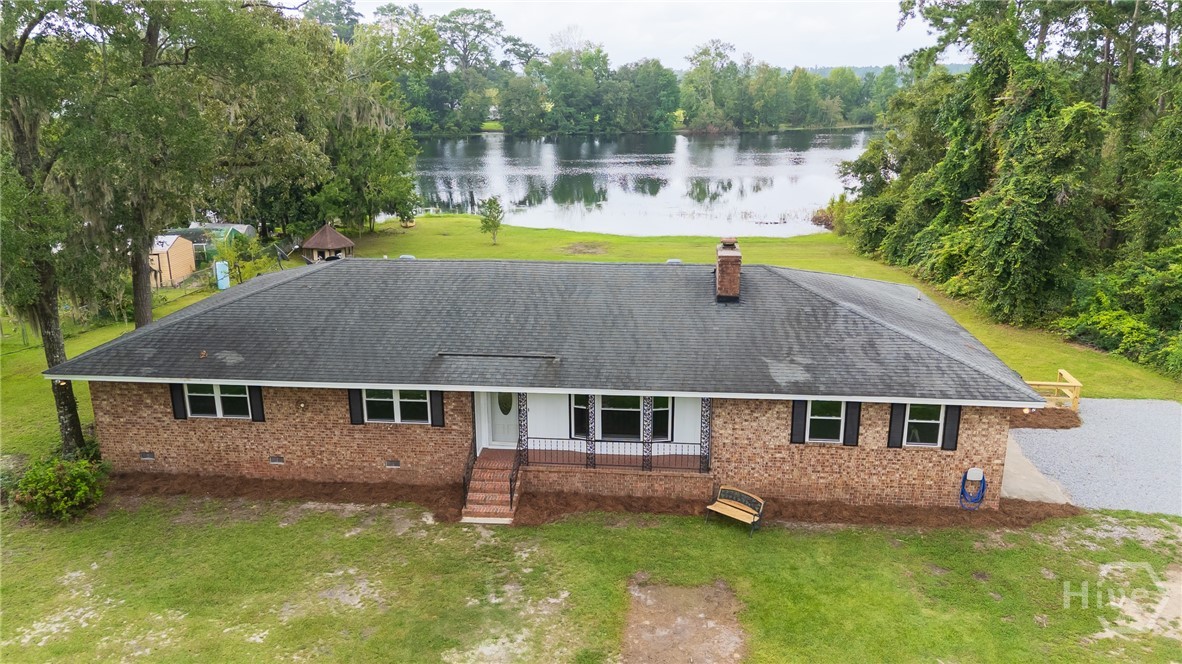 330 Lakeshore Drive