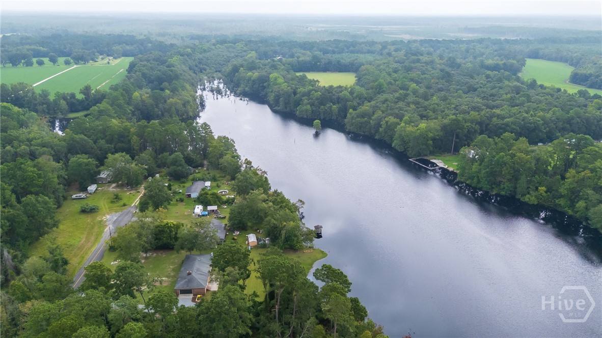 330 Lakeshore Drive