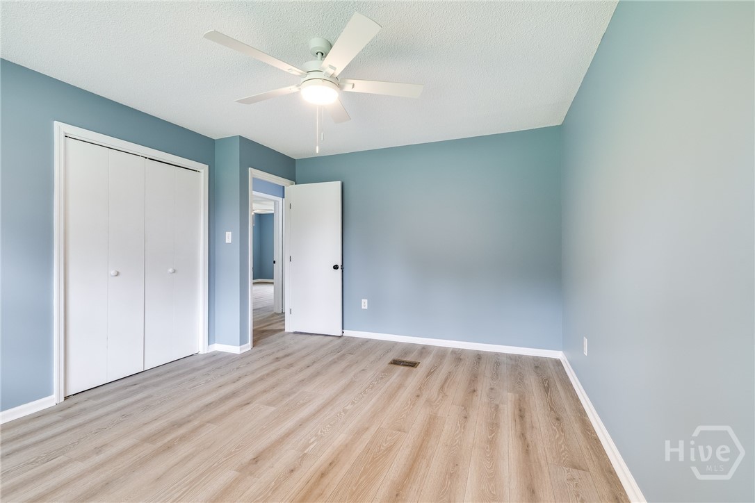 330 Lakeshore Drive