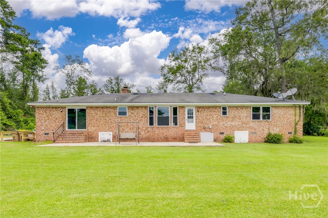 330 Lakeshore Drive
