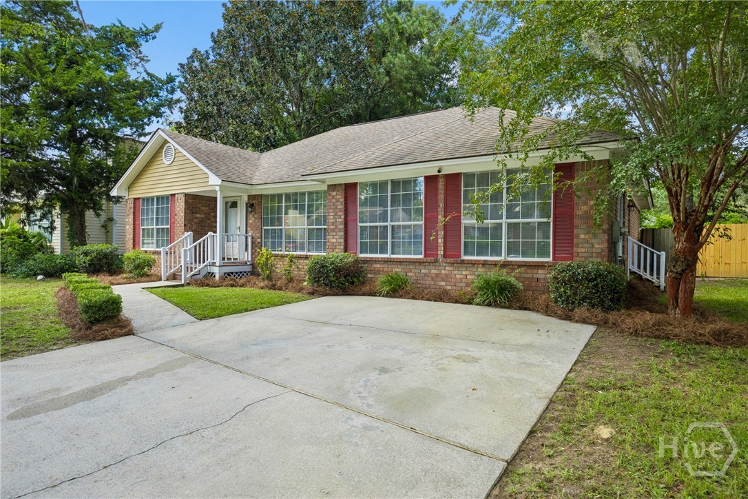110 Bobstay Court