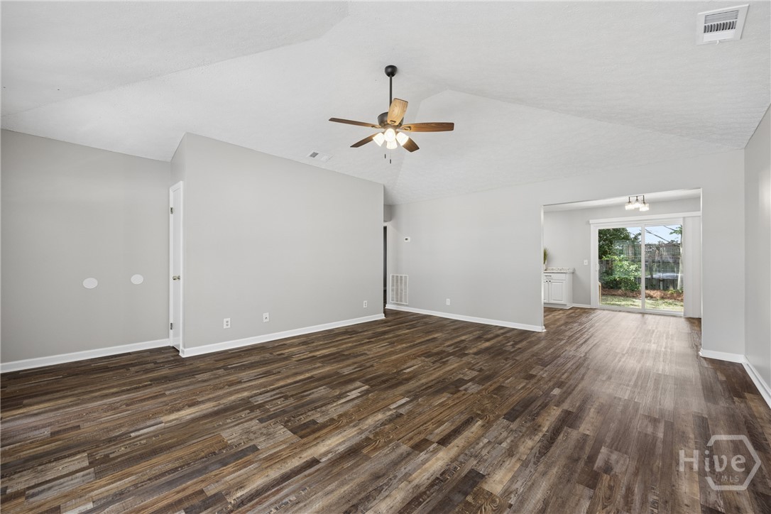 110 Bobstay Court