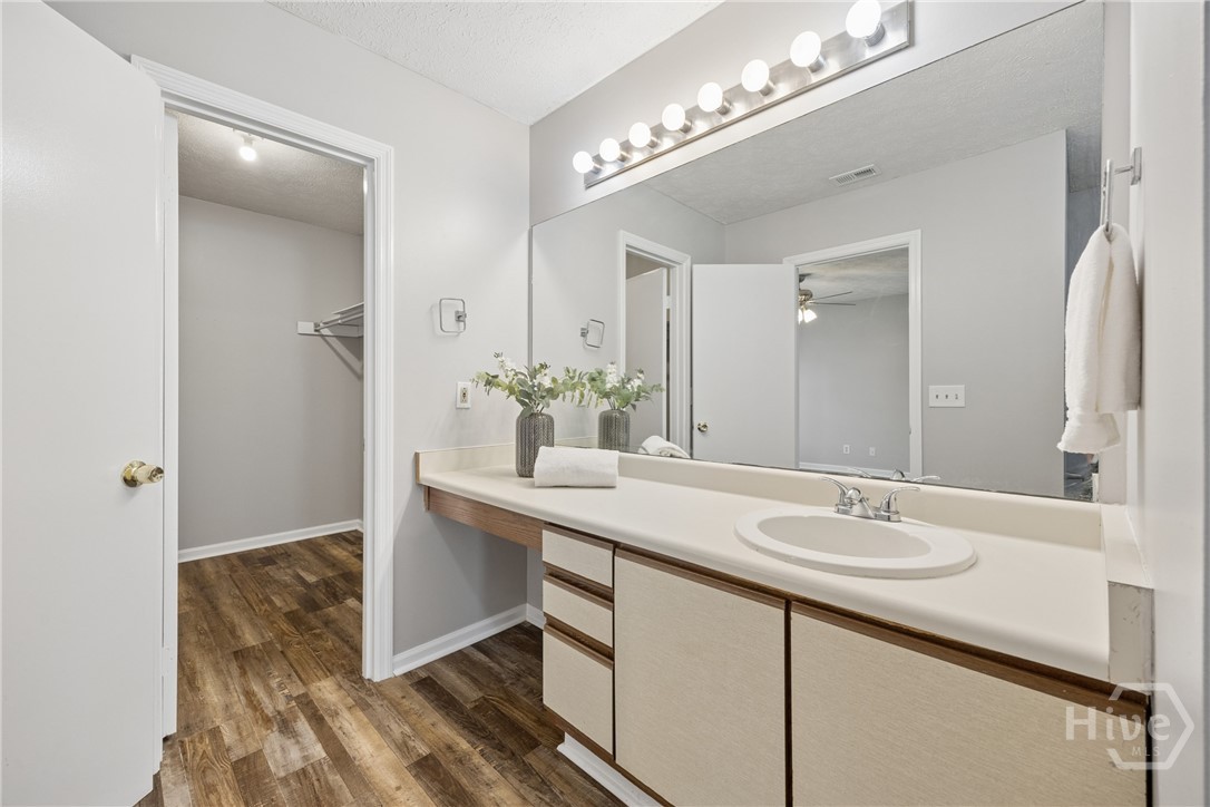 110 Bobstay Court
