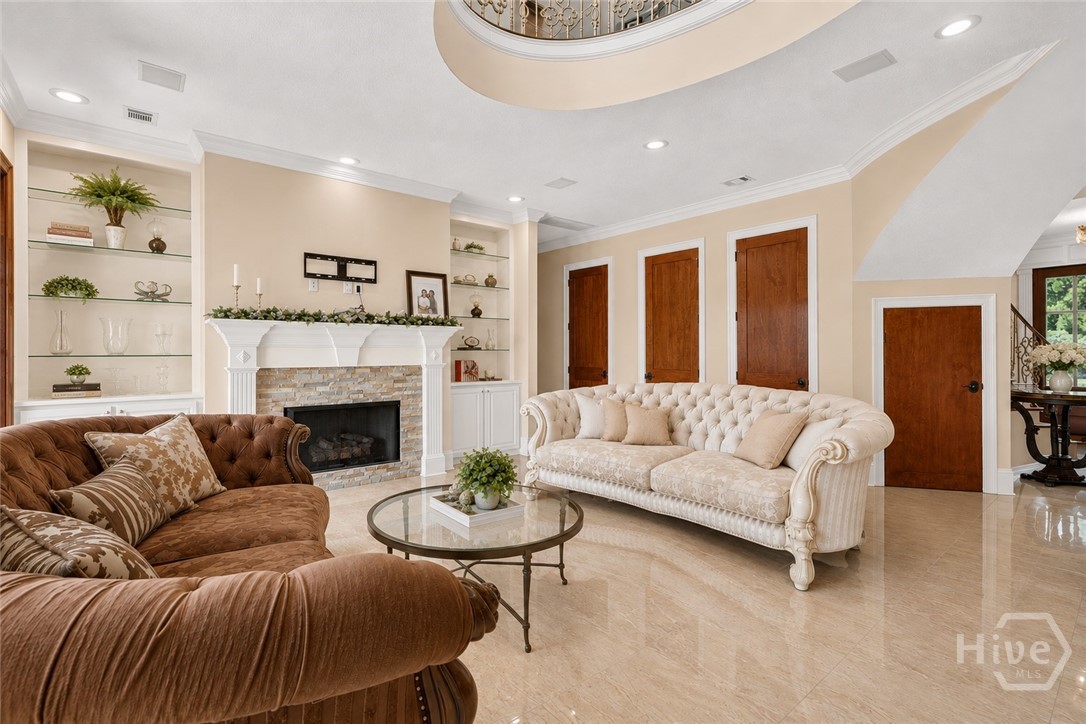 336 Spanton Crescent