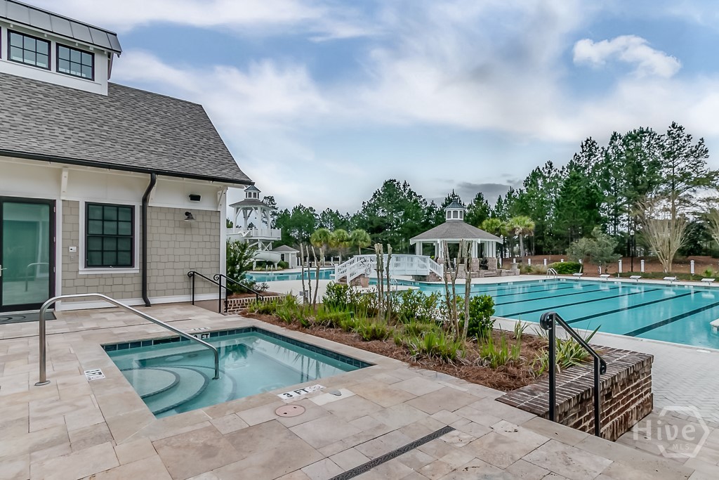 336 Spanton Crescent
