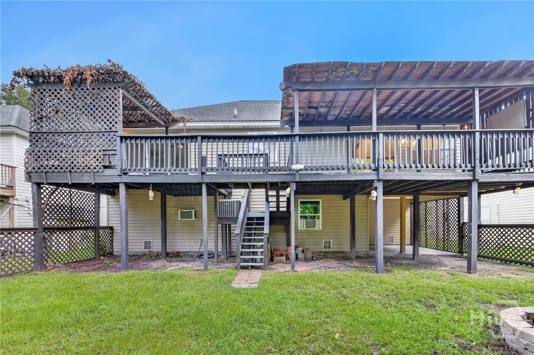111 Teakwood Drive