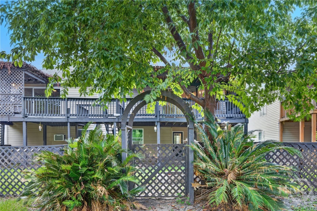 111 Teakwood Drive