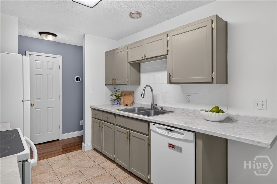 211 Longleaf Circle