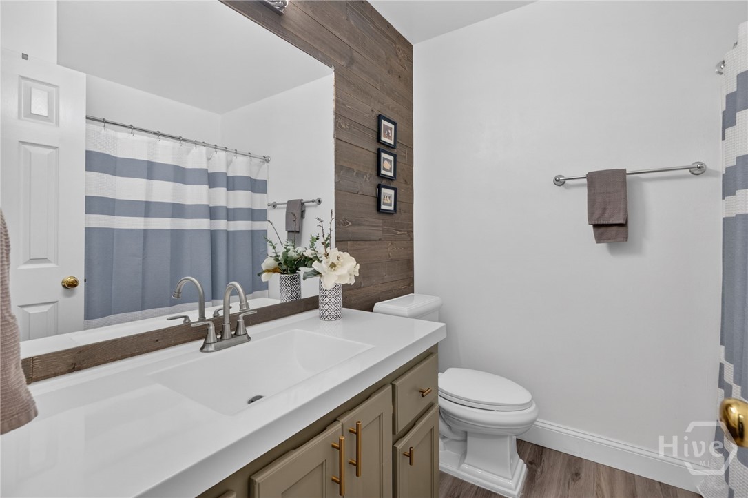 211 Longleaf Circle