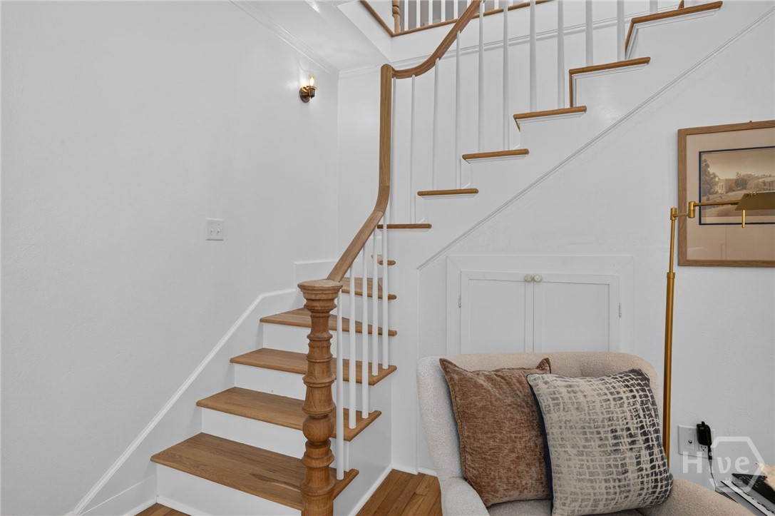 702 E 52nd Street