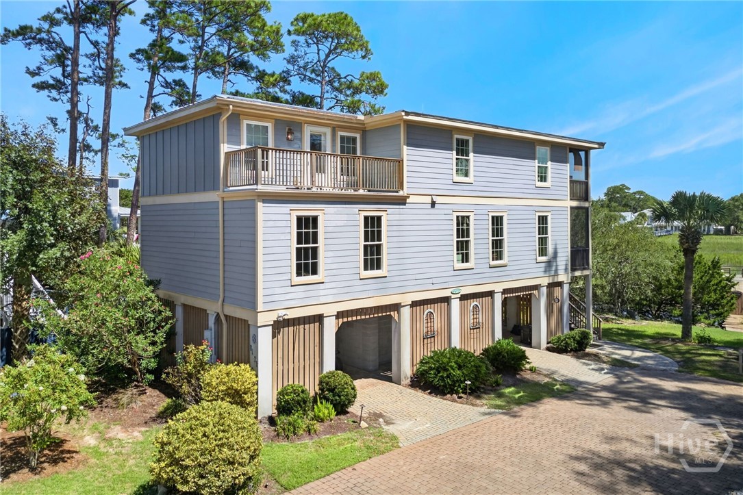 6 River Oak Lane