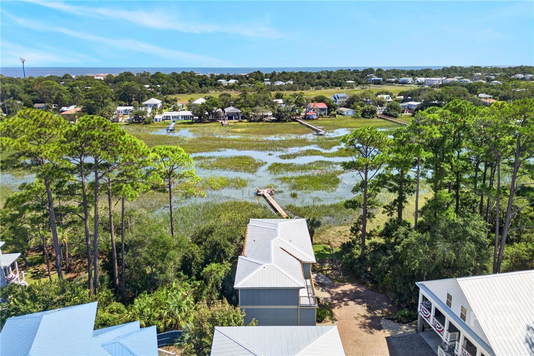 6 River Oak Lane